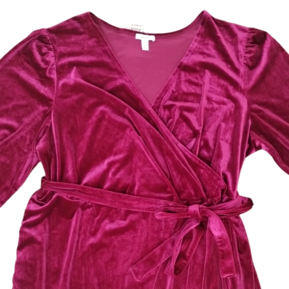 Nine West Plus Size Velvet Wrap Dress - Long Sleeve V-Neck Bodycon for Women - Picture 3 of 10